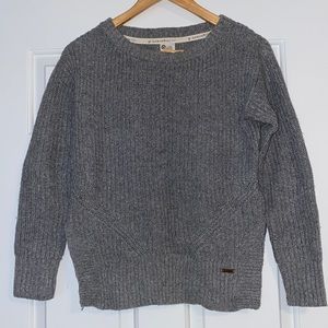 2/$15 TOMS gray sweater
